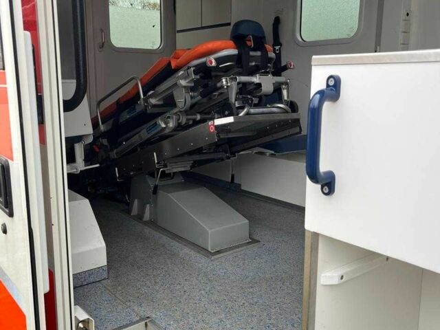 Белый Фольксваген Transporter, объемом двигателя 2.5 л и пробегом 430 тыс. км за 5839 $, фото 10 на Automoto.ua