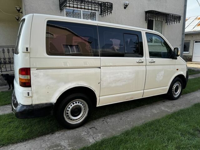 Белый Фольксваген Transporter, объемом двигателя 2.5 л и пробегом 230 тыс. км за 6950 $, фото 3 на Automoto.ua