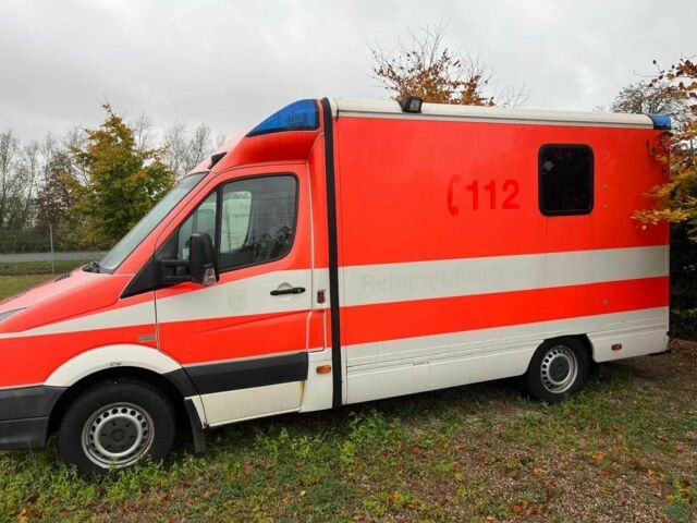 Белый Фольксваген Transporter, объемом двигателя 2.5 л и пробегом 430 тыс. км за 5839 $, фото 2 на Automoto.ua