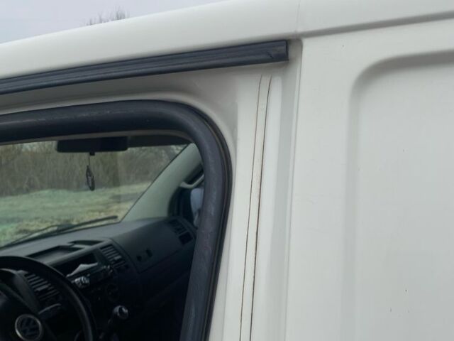 Белый Фольксваген Transporter, объемом двигателя 2.5 л и пробегом 198 тыс. км за 7500 $, фото 7 на Automoto.ua