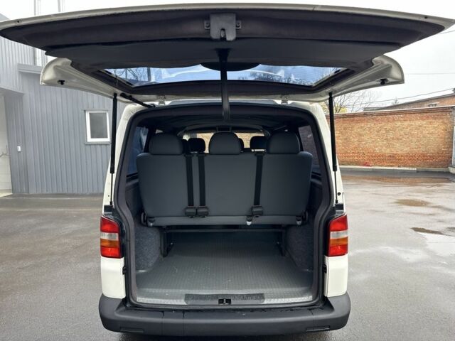 Белый Фольксваген Transporter, объемом двигателя 0 л и пробегом 300 тыс. км за 7700 $, фото 15 на Automoto.ua