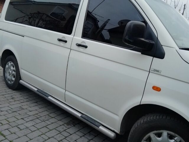 Белый Фольксваген Transporter, объемом двигателя 1.9 л и пробегом 170 тыс. км за 8000 $, фото 5 на Automoto.ua