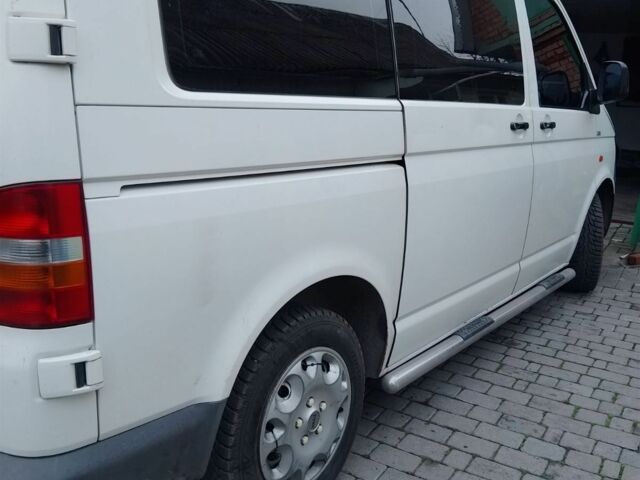 Белый Фольксваген Transporter, объемом двигателя 1.9 л и пробегом 170 тыс. км за 8000 $, фото 2 на Automoto.ua