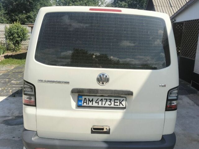 Белый Фольксваген Transporter, объемом двигателя 1.9 л и пробегом 2 тыс. км за 8700 $, фото 7 на Automoto.ua