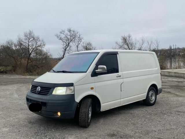 Белый Фольксваген Transporter, объемом двигателя 2.5 л и пробегом 198 тыс. км за 7500 $, фото 3 на Automoto.ua
