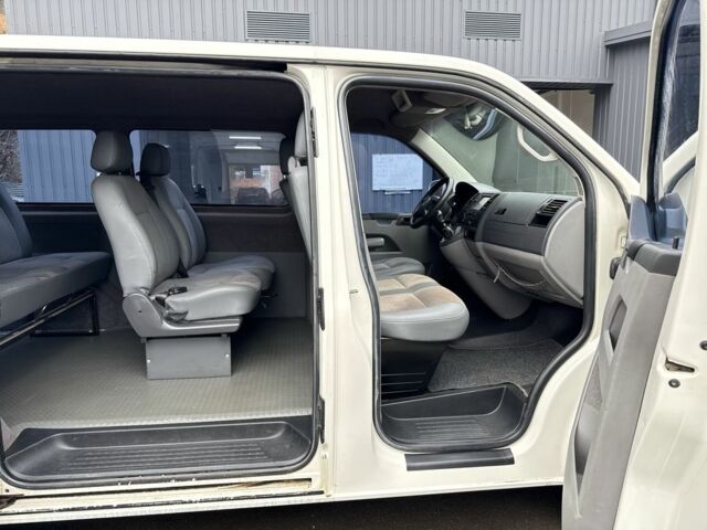 Белый Фольксваген Transporter, объемом двигателя 0 л и пробегом 300 тыс. км за 7700 $, фото 18 на Automoto.ua
