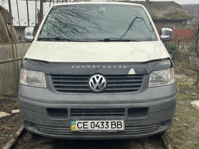 Білий Фольксваген Transporter, об'ємом двигуна 1.9 л та пробігом 267 тис. км за 7300 $, фото 1 на Automoto.ua