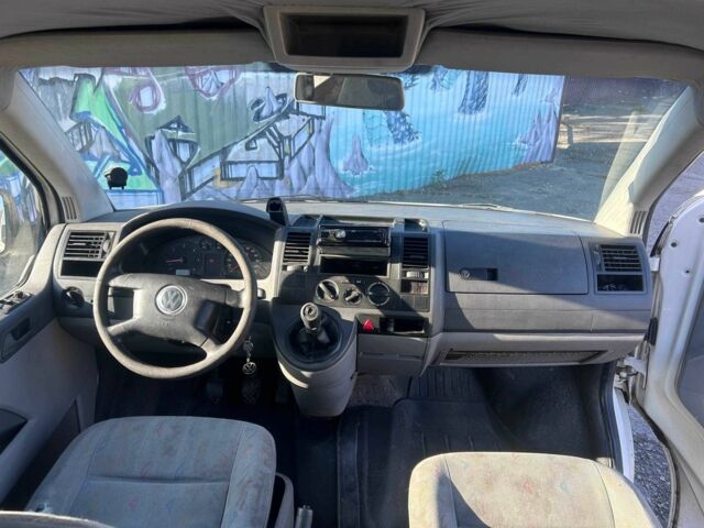 Белый Фольксваген Transporter, объемом двигателя 2.5 л и пробегом 316 тыс. км за 6690 $, фото 12 на Automoto.ua