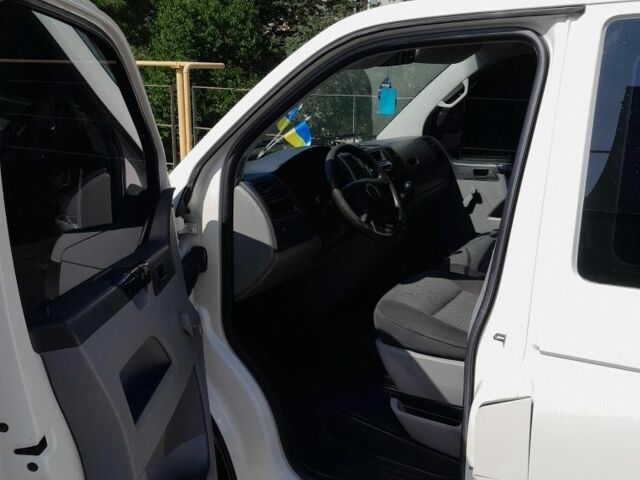 Белый Фольксваген Transporter, объемом двигателя 1.9 л и пробегом 350 тыс. км за 9300 $, фото 11 на Automoto.ua