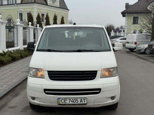 Белый Фольксваген Transporter, объемом двигателя 1.9 л и пробегом 290 тыс. км за 5999 $, фото 1 на Automoto.ua