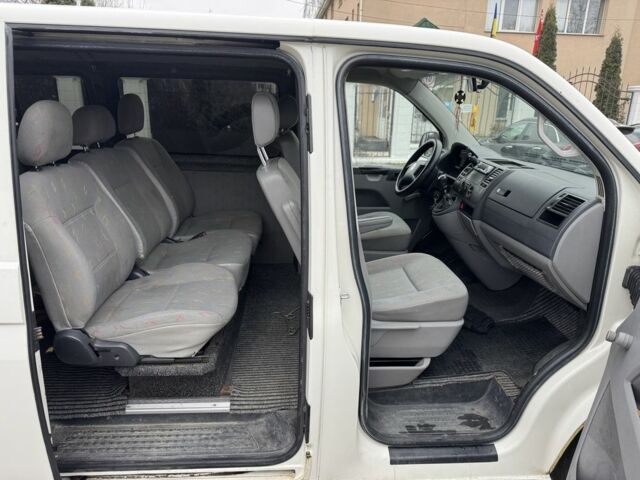 Белый Фольксваген Transporter, объемом двигателя 1.9 л и пробегом 290 тыс. км за 5999 $, фото 8 на Automoto.ua