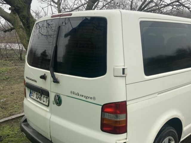 Білий Фольксваген Transporter, об'ємом двигуна 1.9 л та пробігом 469 тис. км за 6400 $, фото 3 на Automoto.ua