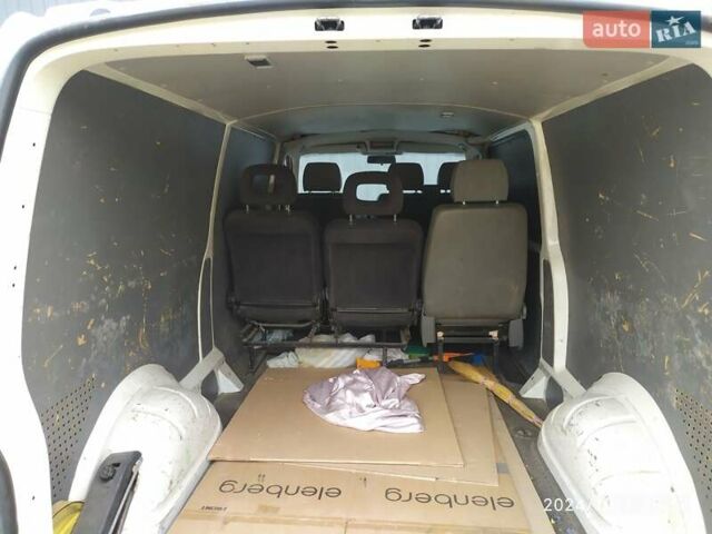Білий Фольксваген Transporter, об'ємом двигуна 1.9 л та пробігом 296 тис. км за 7200 $, фото 3 на Automoto.ua