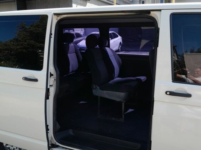 Белый Фольксваген Transporter, объемом двигателя 1.9 л и пробегом 350 тыс. км за 9300 $, фото 8 на Automoto.ua