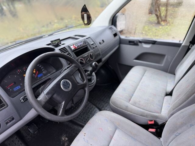 Білий Фольксваген Transporter, об'ємом двигуна 0 л та пробігом 350 тис. км за 3300 $, фото 6 на Automoto.ua