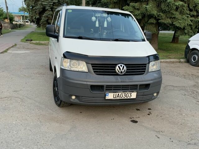 Белый Фольксваген Transporter, объемом двигателя 1.9 л и пробегом 570 тыс. км за 9000 $, фото 9 на Automoto.ua