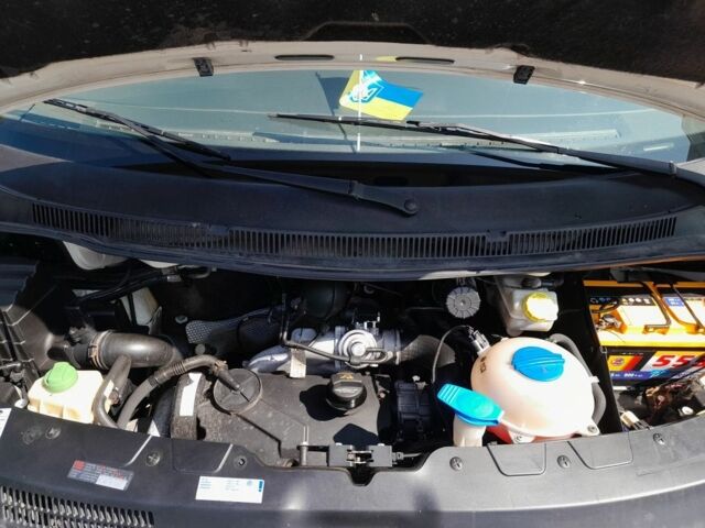 Белый Фольксваген Transporter, объемом двигателя 1.9 л и пробегом 350 тыс. км за 9300 $, фото 6 на Automoto.ua