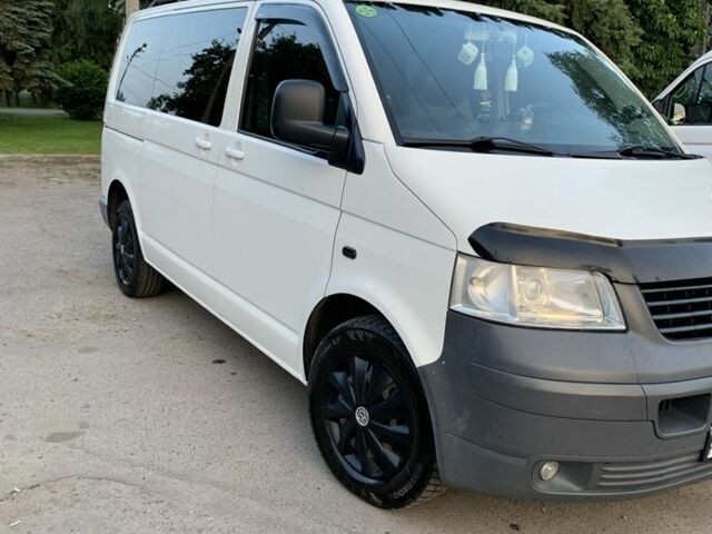 Белый Фольксваген Transporter, объемом двигателя 1.9 л и пробегом 570 тыс. км за 9000 $, фото 8 на Automoto.ua