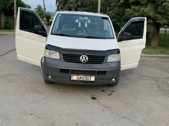 Белый Фольксваген Transporter, объемом двигателя 1.9 л и пробегом 570 тыс. км за 9000 $, фото 7 на Automoto.ua