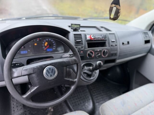 Білий Фольксваген Transporter, об'ємом двигуна 0 л та пробігом 350 тис. км за 3300 $, фото 7 на Automoto.ua