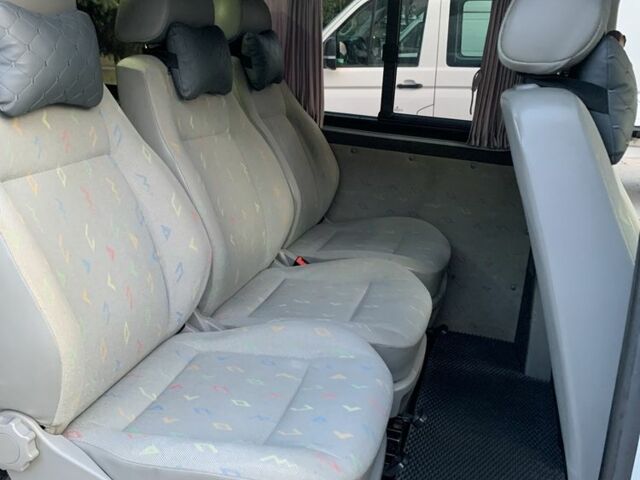 Белый Фольксваген Transporter, объемом двигателя 1.9 л и пробегом 570 тыс. км за 9000 $, фото 5 на Automoto.ua