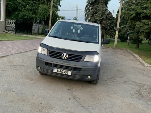 Белый Фольксваген Transporter, объемом двигателя 1.9 л и пробегом 570 тыс. км за 9000 $, фото 16 на Automoto.ua