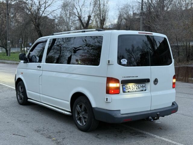 Белый Фольксваген Transporter, объемом двигателя 1.9 л и пробегом 490 тыс. км за 7900 $, фото 1 на Automoto.ua