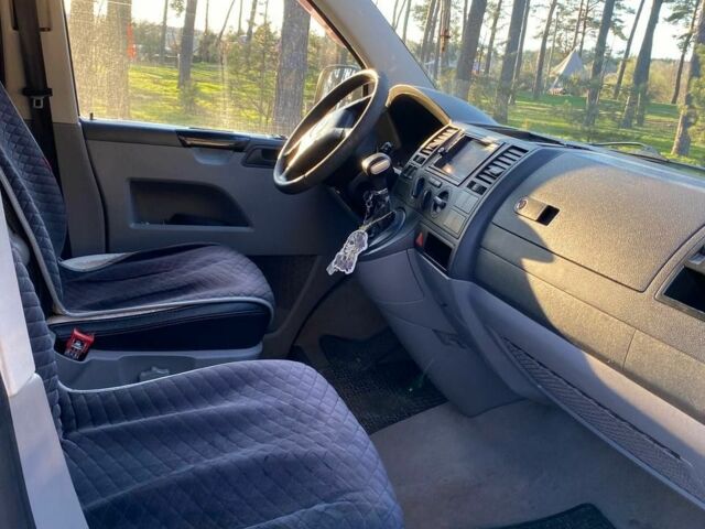 Білий Фольксваген Transporter, об'ємом двигуна 2.5 л та пробігом 360 тис. км за 7500 $, фото 7 на Automoto.ua