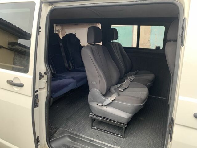 Белый Фольксваген Transporter, объемом двигателя 2.5 л и пробегом 365 тыс. км за 8300 $, фото 13 на Automoto.ua