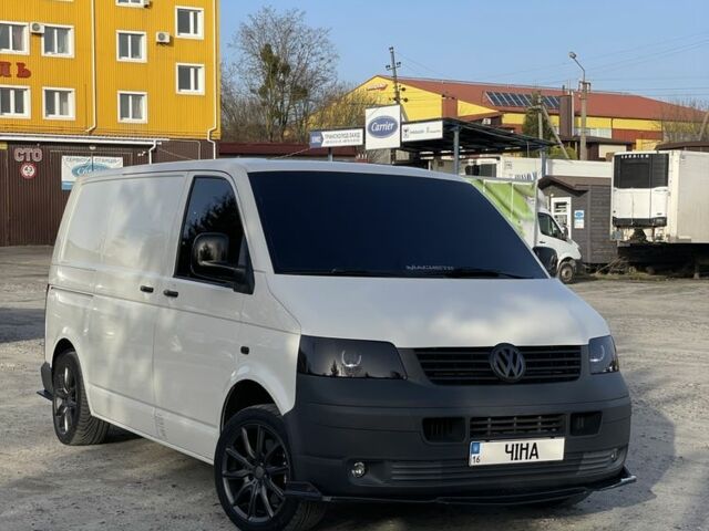 Білий Фольксваген Transporter, об'ємом двигуна 0.19 л та пробігом 222 тис. км за 8200 $, фото 2 на Automoto.ua