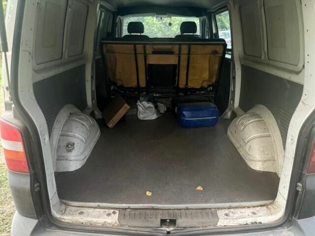 Білий Фольксваген Transporter, об'ємом двигуна 1.9 л та пробігом 390 тис. км за 6500 $, фото 5 на Automoto.ua
