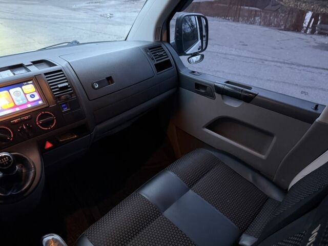 Белый Фольксваген Transporter, объемом двигателя 1.9 л и пробегом 490 тыс. км за 7900 $, фото 12 на Automoto.ua