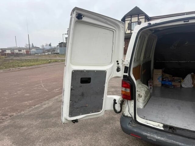 Белый Фольксваген Transporter, объемом двигателя 1.9 л и пробегом 295 тыс. км за 6500 $, фото 17 на Automoto.ua