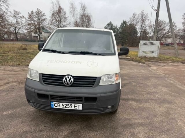 Белый Фольксваген Transporter, объемом двигателя 1.9 л и пробегом 295 тыс. км за 6500 $, фото 1 на Automoto.ua
