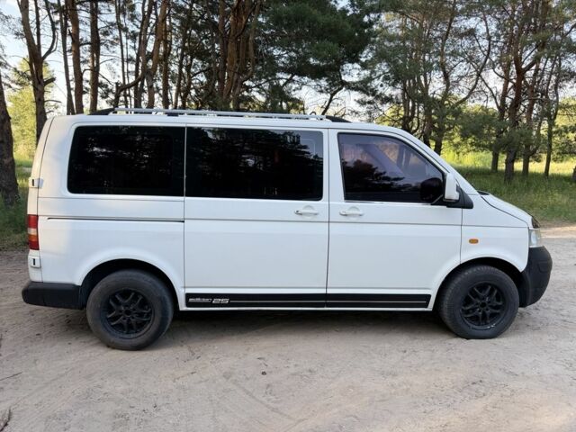 Белый Фольксваген Transporter, объемом двигателя 2.5 л и пробегом 338 тыс. км за 5800 $, фото 4 на Automoto.ua