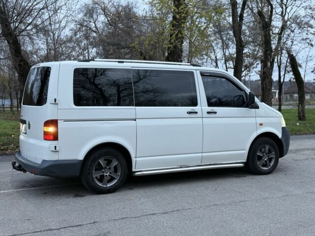 Белый Фольксваген Transporter, объемом двигателя 1.9 л и пробегом 490 тыс. км за 7900 $, фото 2 на Automoto.ua