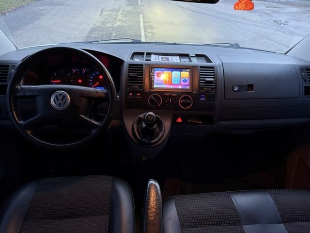 Белый Фольксваген Transporter, объемом двигателя 1.9 л и пробегом 490 тыс. км за 7900 $, фото 5 на Automoto.ua