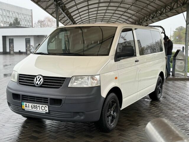 Білий Фольксваген Transporter, об'ємом двигуна 1.9 л та пробігом 189 тис. км за 10000 $, фото 4 на Automoto.ua