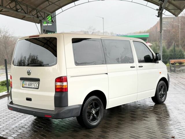 Білий Фольксваген Transporter, об'ємом двигуна 1.9 л та пробігом 189 тис. км за 10000 $, фото 1 на Automoto.ua