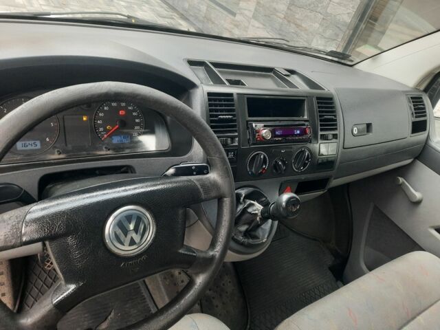 Белый Фольксваген Transporter, объемом двигателя 2 л и пробегом 600 тыс. км за 4800 $, фото 5 на Automoto.ua