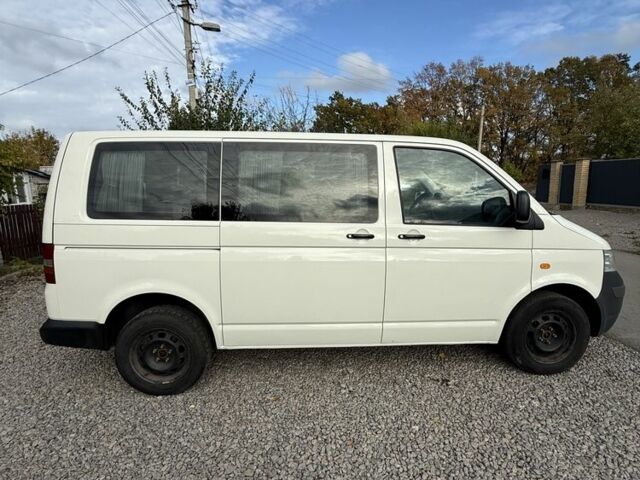 Фольксваген Transporter 2007 в Каневе на Automoto.ua Белый Фольксваген Transporter, объемом двигателя 1.9 л и пробегом 420 тыс. км за 6950 $, фото 9 на Automoto.ua