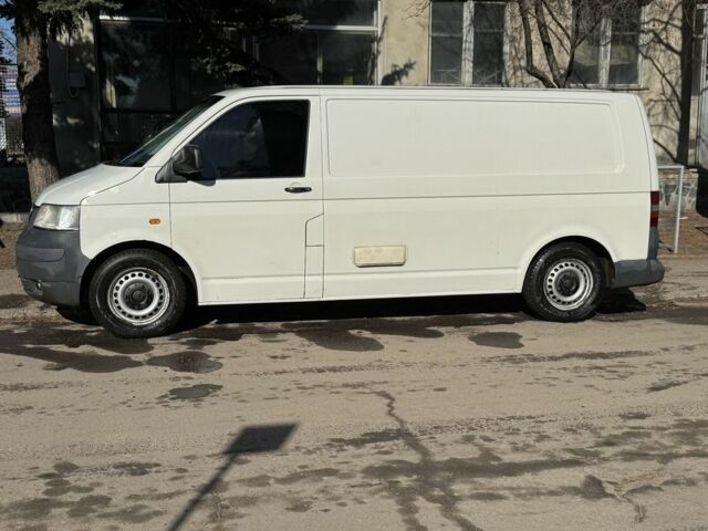 Білий Фольксваген Transporter, об'ємом двигуна 1.9 л та пробігом 456 тис. км за 6800 $, фото 2 на Automoto.ua