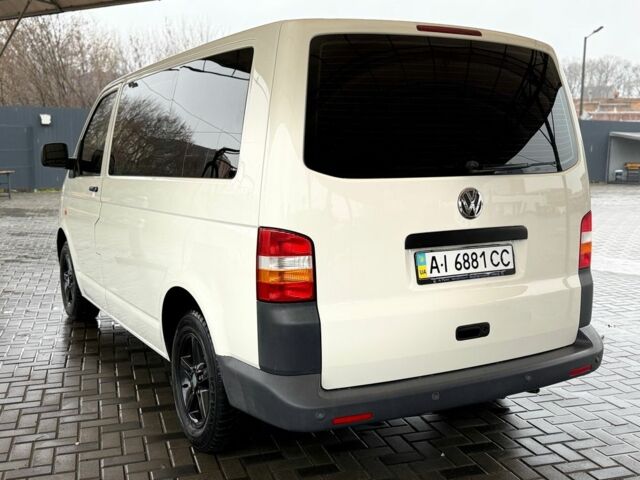 Білий Фольксваген Transporter, об'ємом двигуна 1.9 л та пробігом 189 тис. км за 10000 $, фото 6 на Automoto.ua