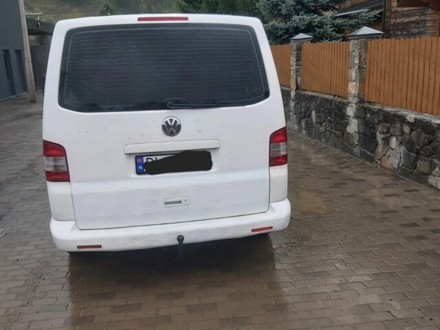 Белый Фольксваген Transporter, объемом двигателя 2.5 л и пробегом 260 тыс. км за 7131 $, фото 3 на Automoto.ua