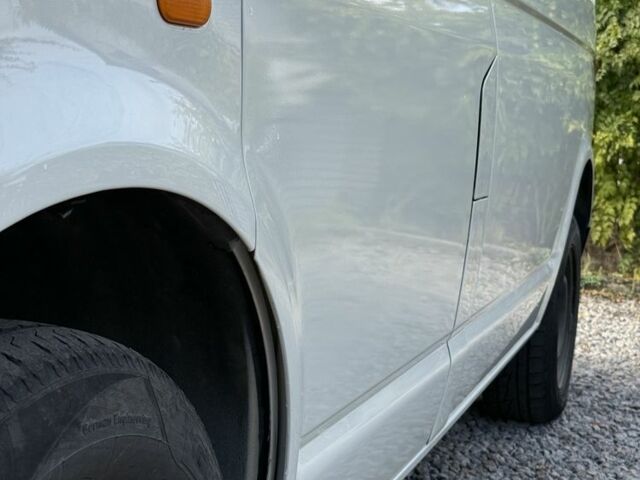 Фольксваген Transporter 2007 в Каневе на Automoto.ua Белый Фольксваген Transporter, объемом двигателя 1.9 л и пробегом 420 тыс. км за 6950 $, фото 4 на Automoto.ua