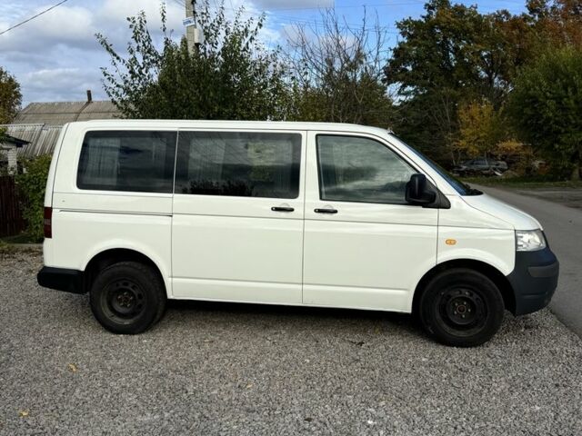 Фольксваген Transporter 2007 в Каневе на Automoto.ua Белый Фольксваген Transporter, объемом двигателя 1.9 л и пробегом 420 тыс. км за 6950 $, фото 18 на Automoto.ua