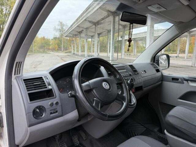 Белый Фольксваген Transporter, объемом двигателя 2.5 л и пробегом 321 тыс. км за 6950 $, фото 10 на Automoto.ua