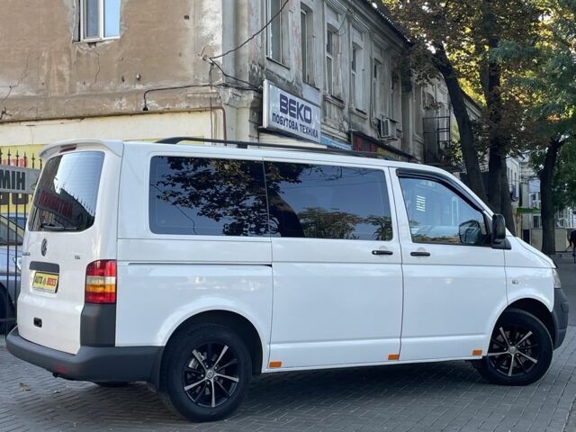 Белый Фольксваген Transporter, объемом двигателя 1.9 л и пробегом 247 тыс. км за 10999 $, фото 6 на Automoto.ua