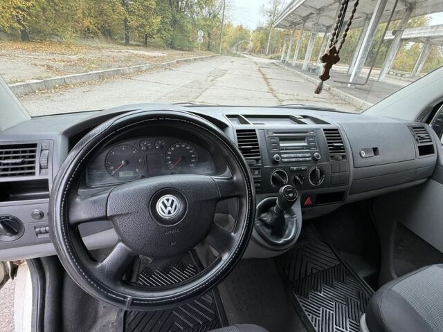 Белый Фольксваген Transporter, объемом двигателя 2.5 л и пробегом 321 тыс. км за 6950 $, фото 12 на Automoto.ua