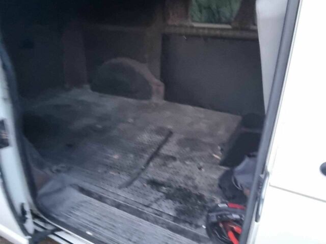 Білий Фольксваген Transporter, об'ємом двигуна 2.5 л та пробігом 222 тис. км за 6699 $, фото 12 на Automoto.ua